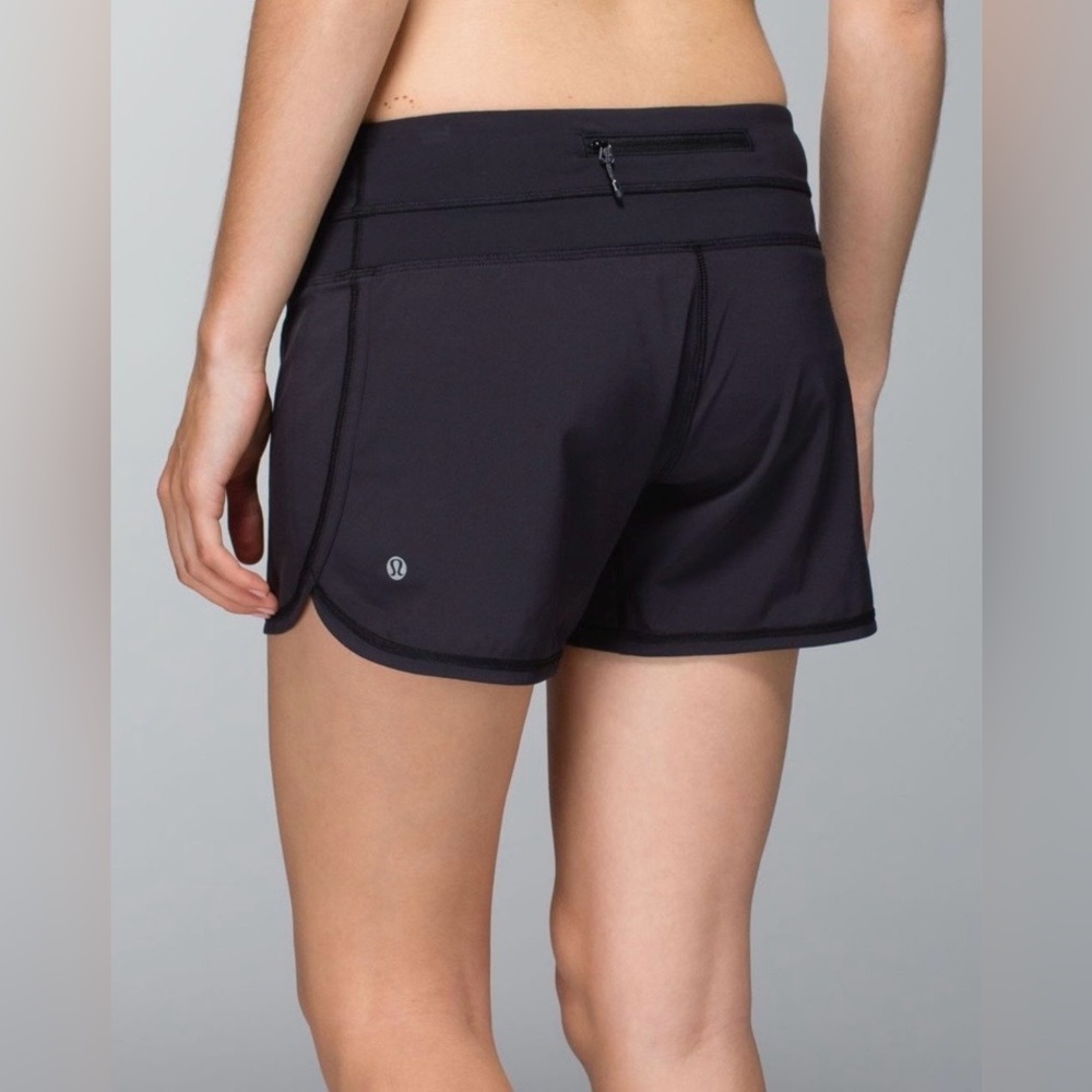 2012 Lululemon Groovy Run Shorts Black Luxtreme Swift Rare Y2K Size 10